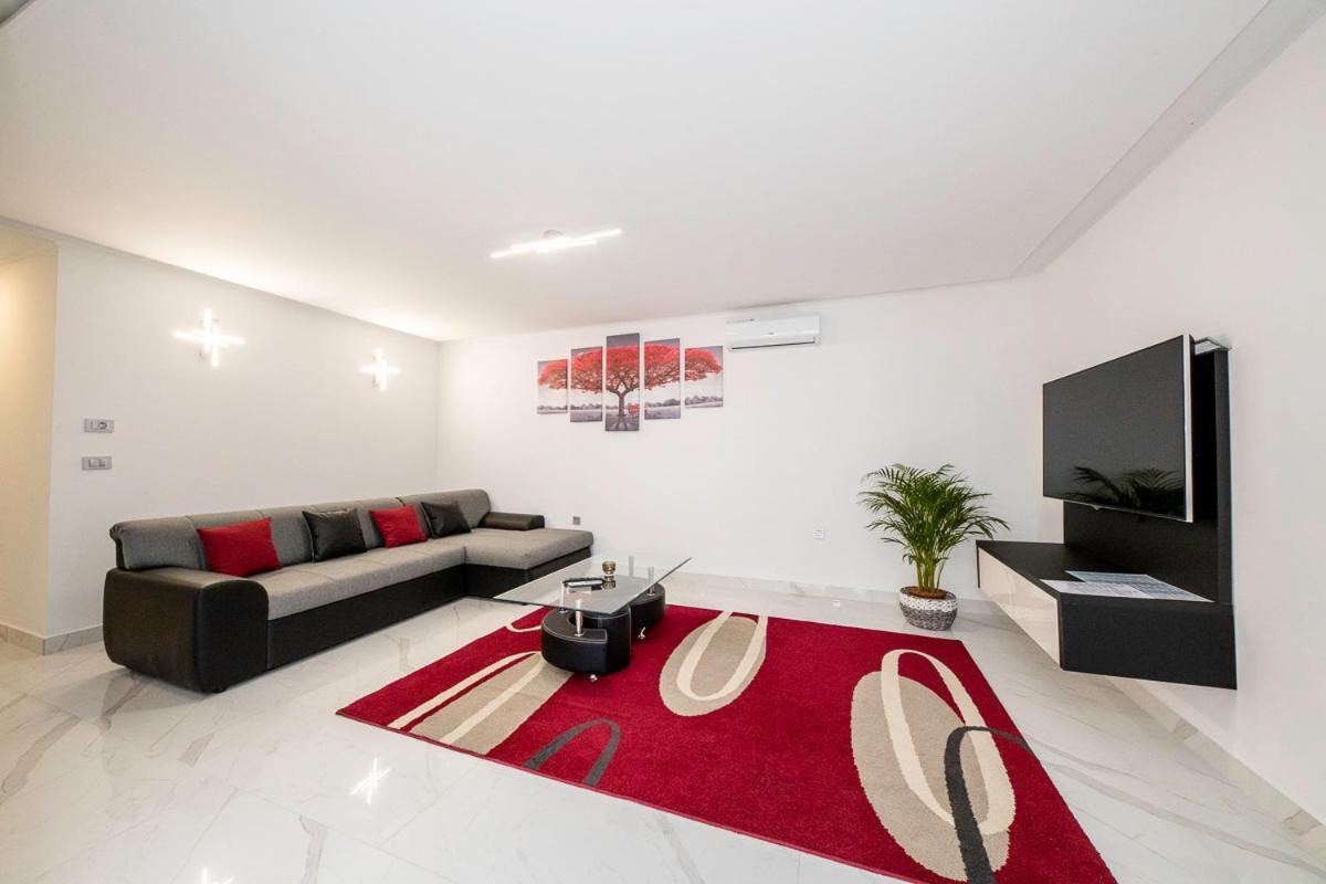 Villa Lidia Mundanije Ngoại thất bức ảnh